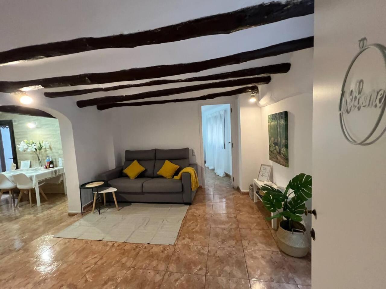 Tranquilo Apto Ideal Paraturismo Rural Y Relax Apartamento Gandesa